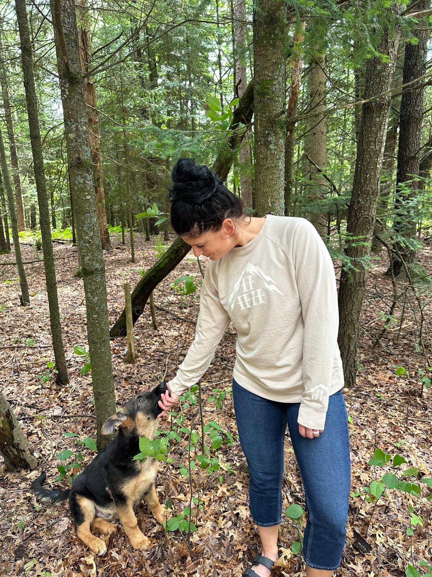 Hike Hang Hunt- Women's Terry Crewneck Lightweight Sweatshirt - Sand/Ivory
